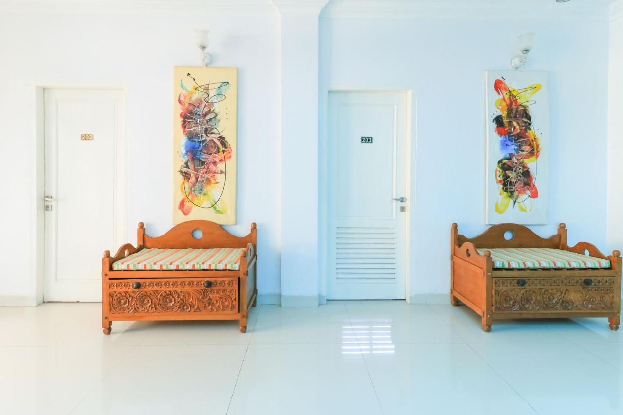 Ge Jacmart Homestay Makassar Exterior foto